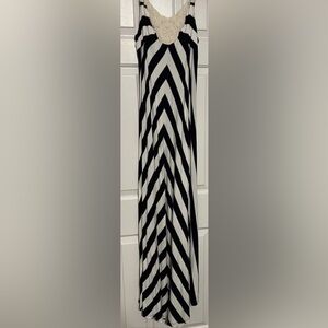 Navy & White Ella Moss maxi dress Size Large-long